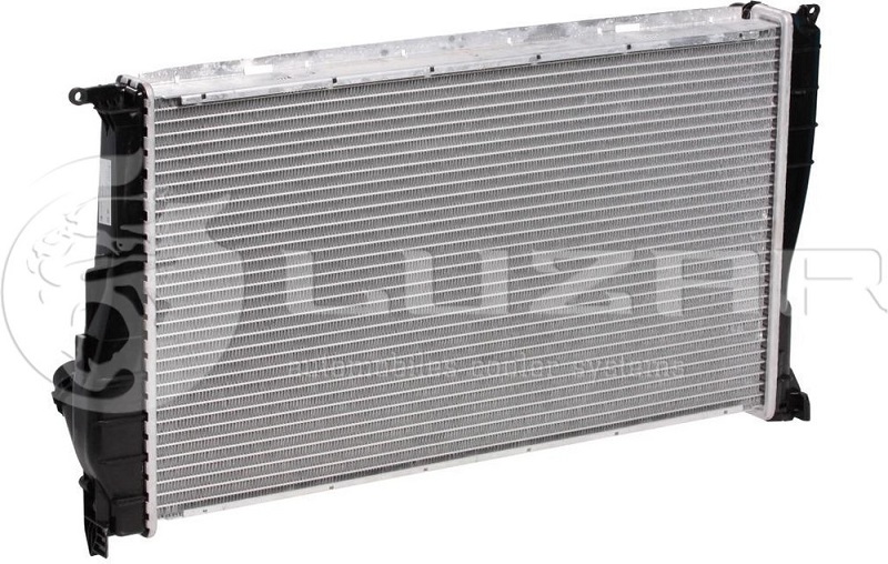 Радиатор охлаждения BMW 3 Luzar LRC 26103